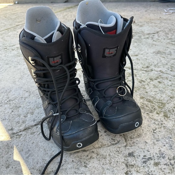 Burton Shoes Burton Mens Snowboarding Boots 5 Black Poshmark